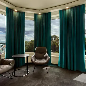 Otel One Warsaw-chopin